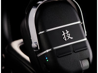 <b>BOSS WAZA-AIR GUITAR Auscultadores Wireless Estúdio Efeitos Guitarra Bluetooth com transmissor BOSS WL-T incluido</b> <b>BOSS WAZA-AIR GUITAR Auscultadores Wireless Estúdio Efeitos Guitarra Bluetooth com transmissor BOSS WL-T incluido</b>